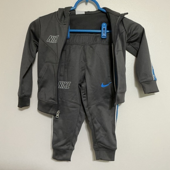 NIKE Dri‎ Fit Baby Boys TAPE POLY FULL ZIP TRACKSUIT Brand New! Size 2T Gray - Picture 4 of 7